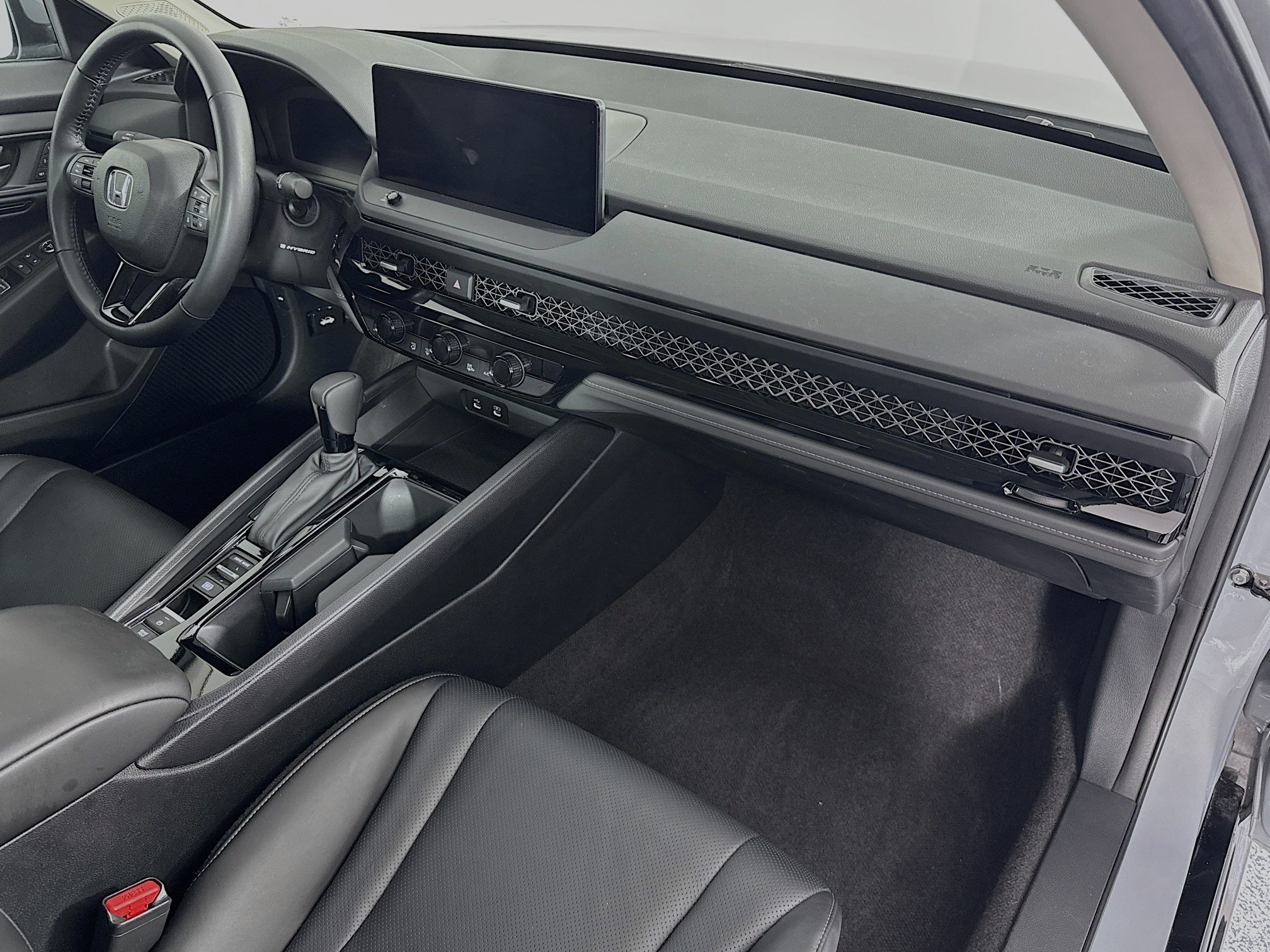 Certified 2024 Honda Accord EX-L image 28