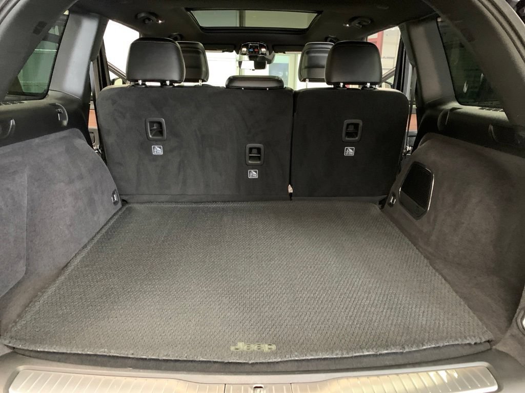 Certified 2023 Jeep Grand Cherokee Summit w/ Advanced Protech Group IV AWD/4WD image 14