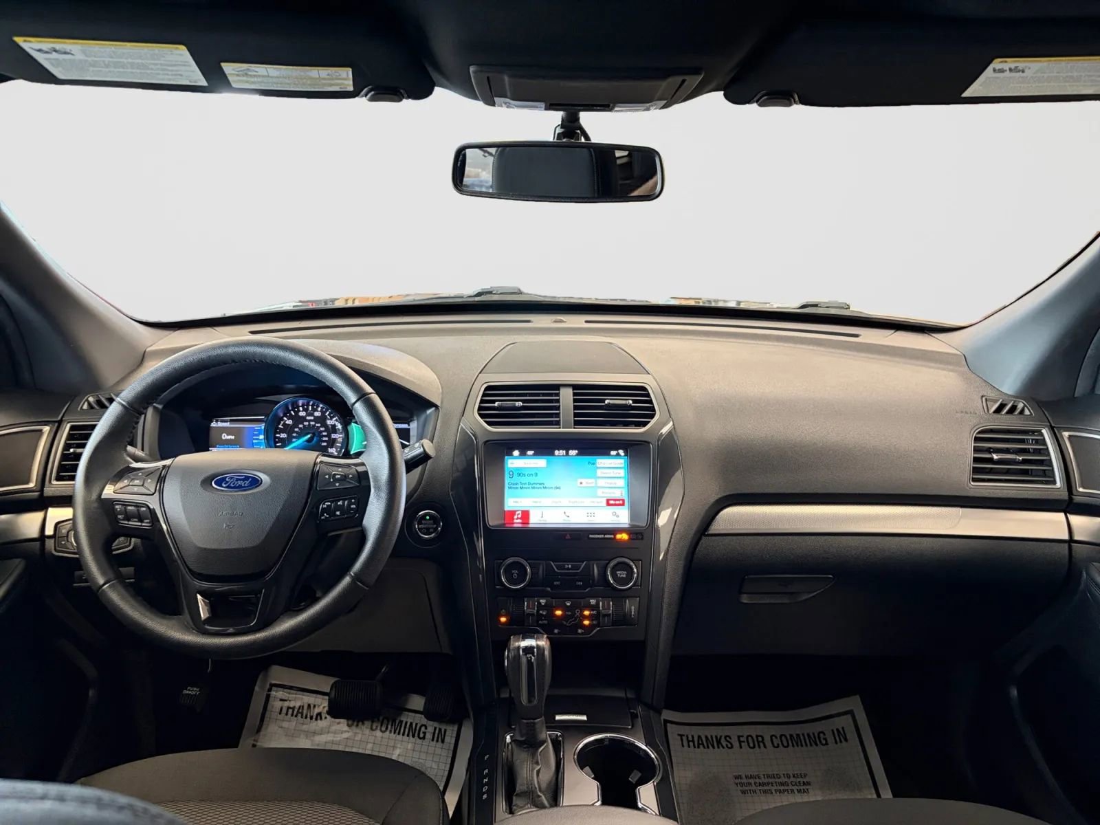 Used 2018 Ford Explorer XLT w/ Equipment Group 201A AWD/4WD image 24
