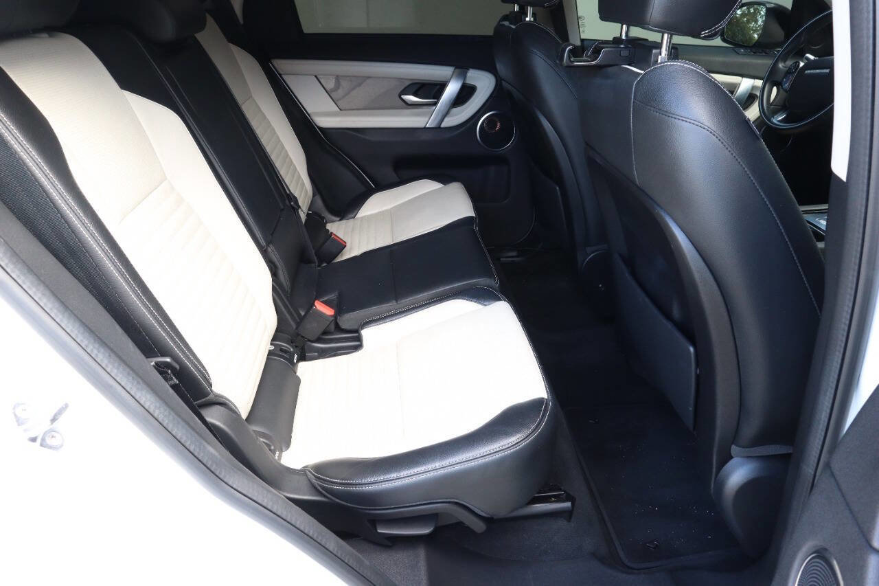 Used 2020 Land Rover Discovery Sport S R-Dynamic image 9