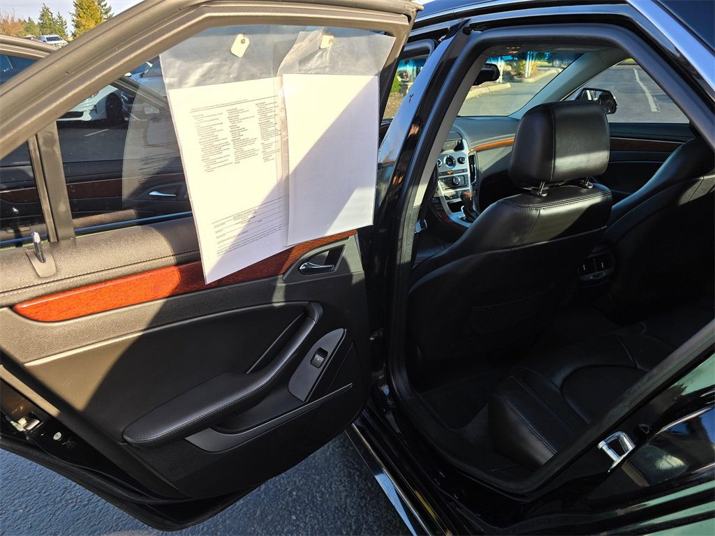 Used 2010 Cadillac CTS Premium image 33