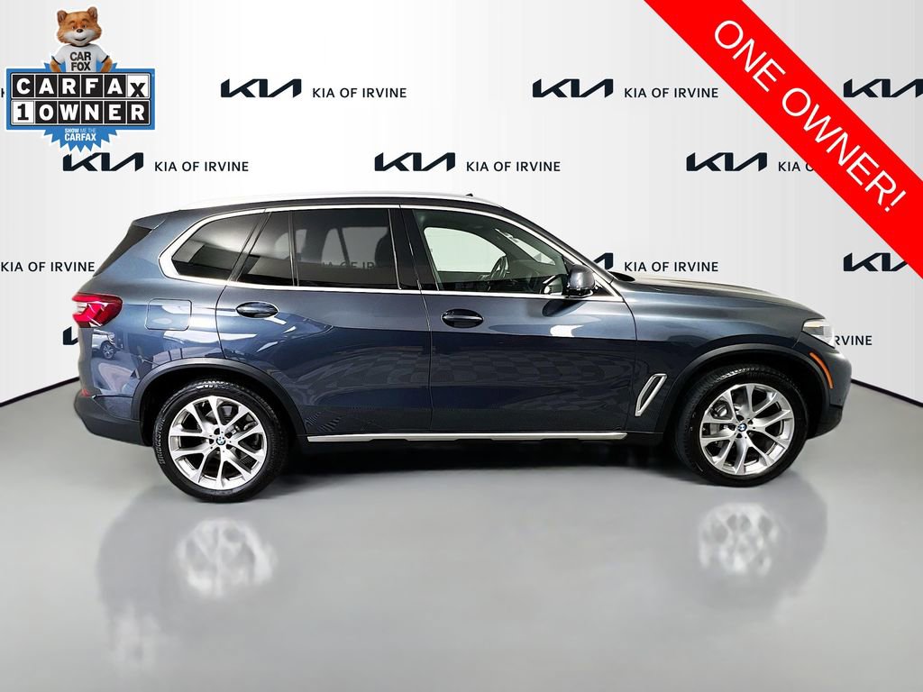 Used 2022 BMW X5 xDrive40i w/ Parking Assistance Package AWD/4WD image 8