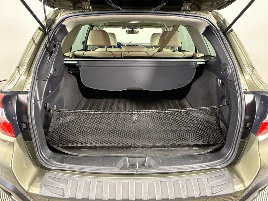 Used 2019 Subaru Outback 3.6R Limited w/ Popular Package #2 AWD/4WD image 28