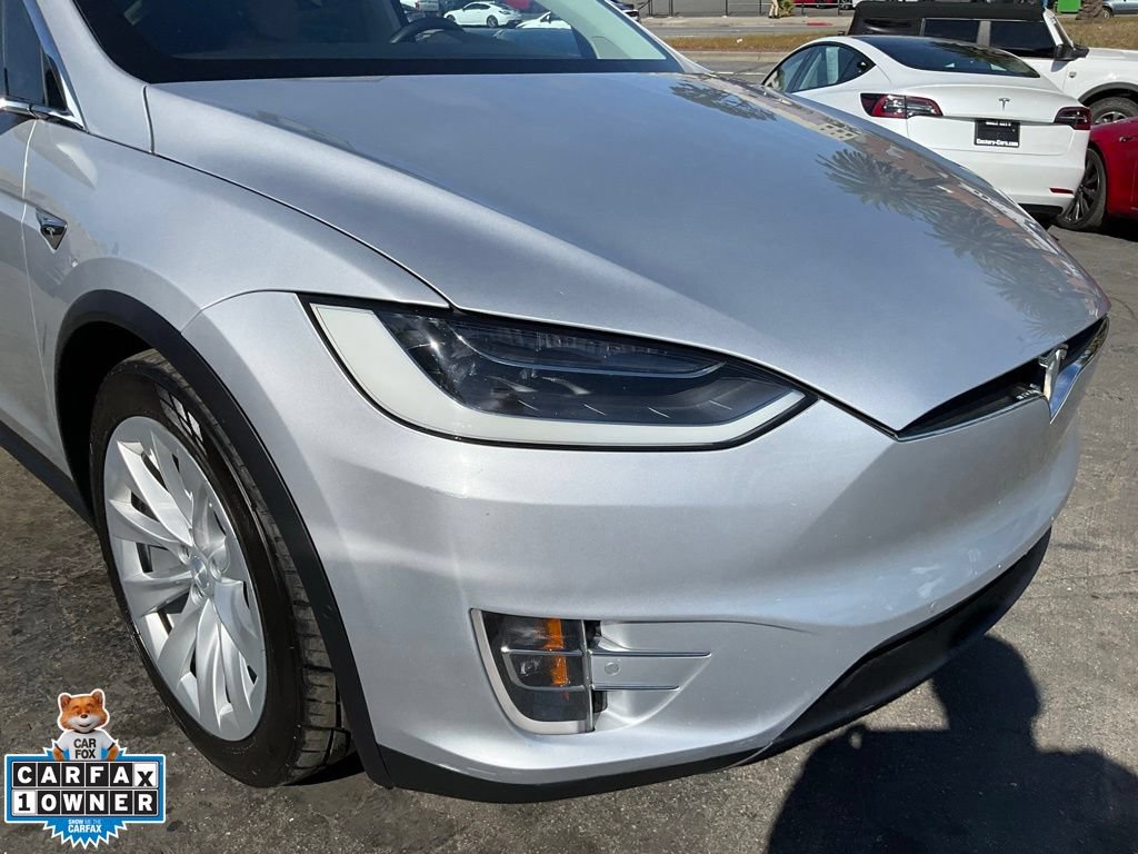 Used 2016 Tesla Model X 75D image 90