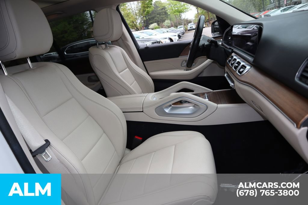 Used 2023 Mercedes-Benz GLE 450 4MATIC w/ AMG Line Exterior image 28