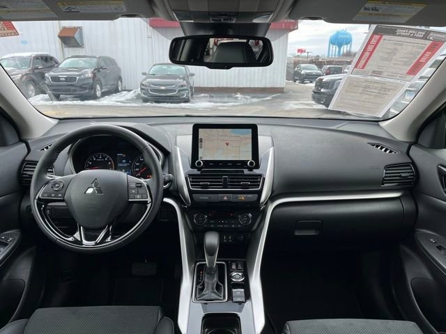 Used 2025 Mitsubishi Eclipse Cross SE image 59
