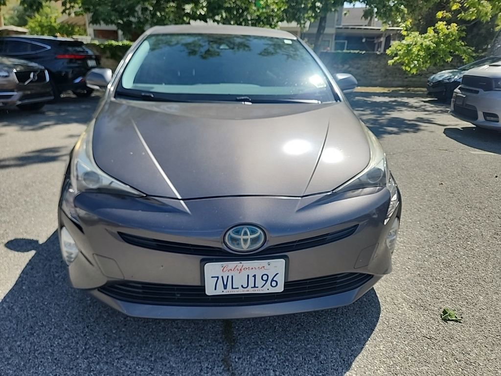 Used 2016 Toyota Prius Four image 8
