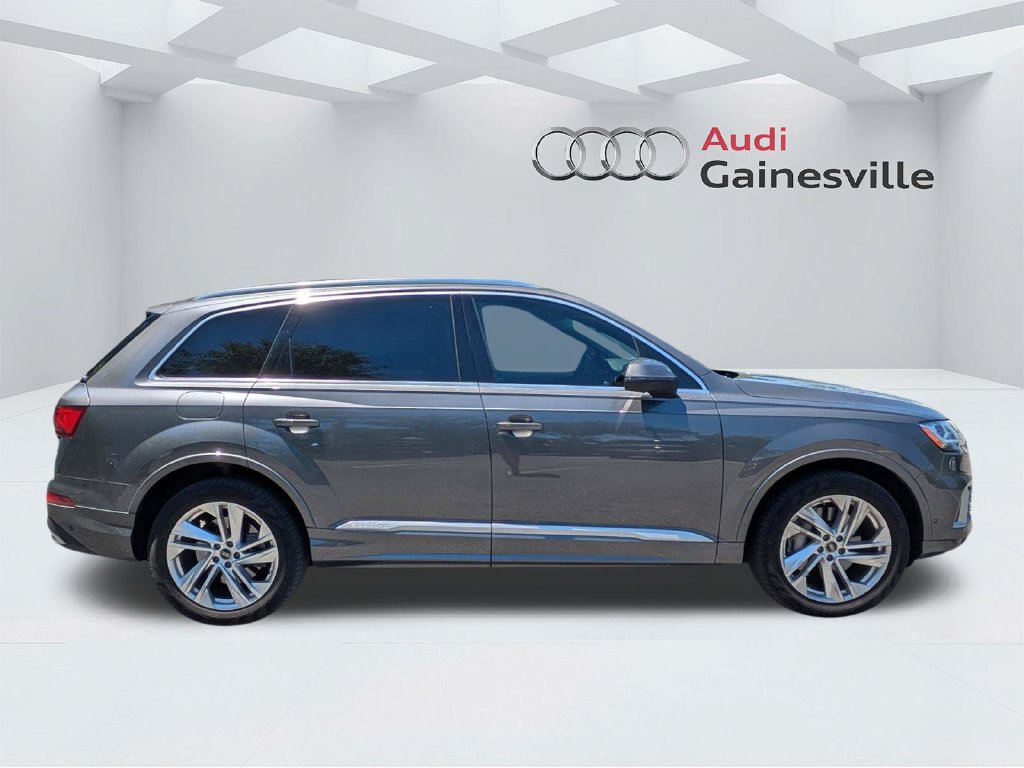 Used 2023 Audi Q7 2.0T Premium w/ Convenience Package AWD/4WD image 4