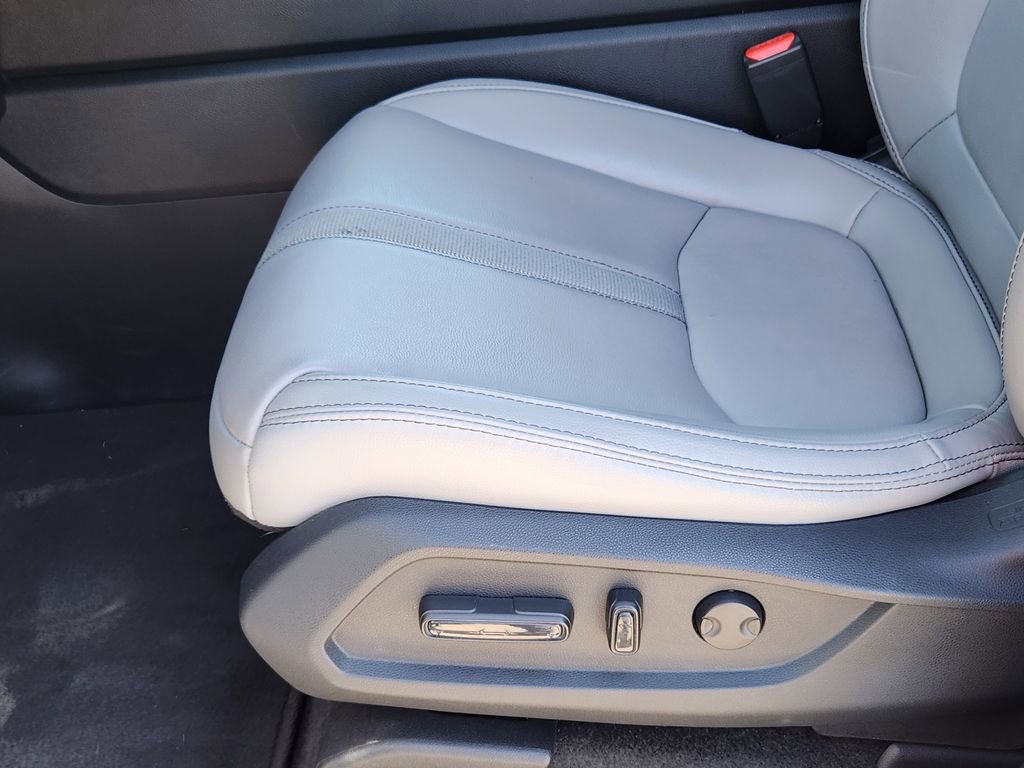 Used 2024 Honda Pilot Touring image 7