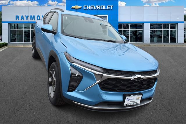New 2026 Chevrolet Trax LT w/ LPO, Blackout Package image 10