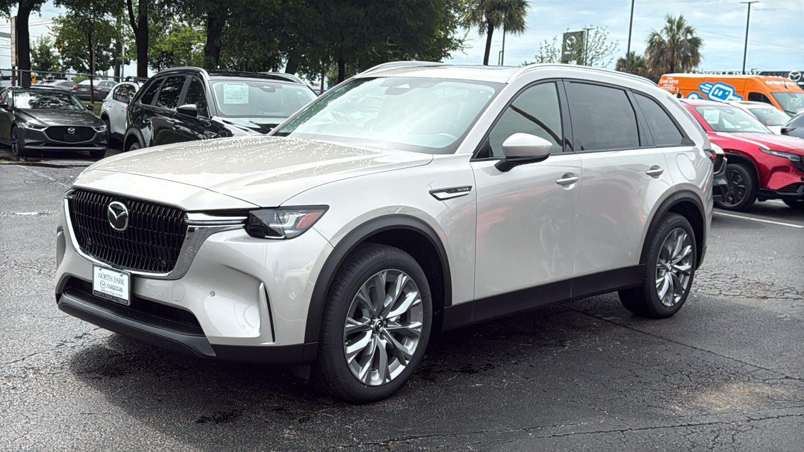 New 2026 MAZDA CX-90 3.3 Turbo w/ Preferred Package AWD/4WD image 4