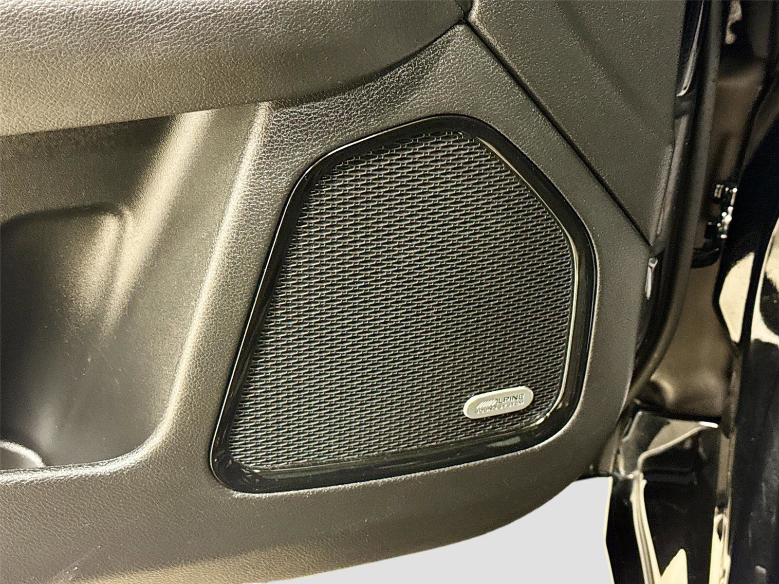 Used 2022 Jeep Compass High Altitude AWD/4WD image 19