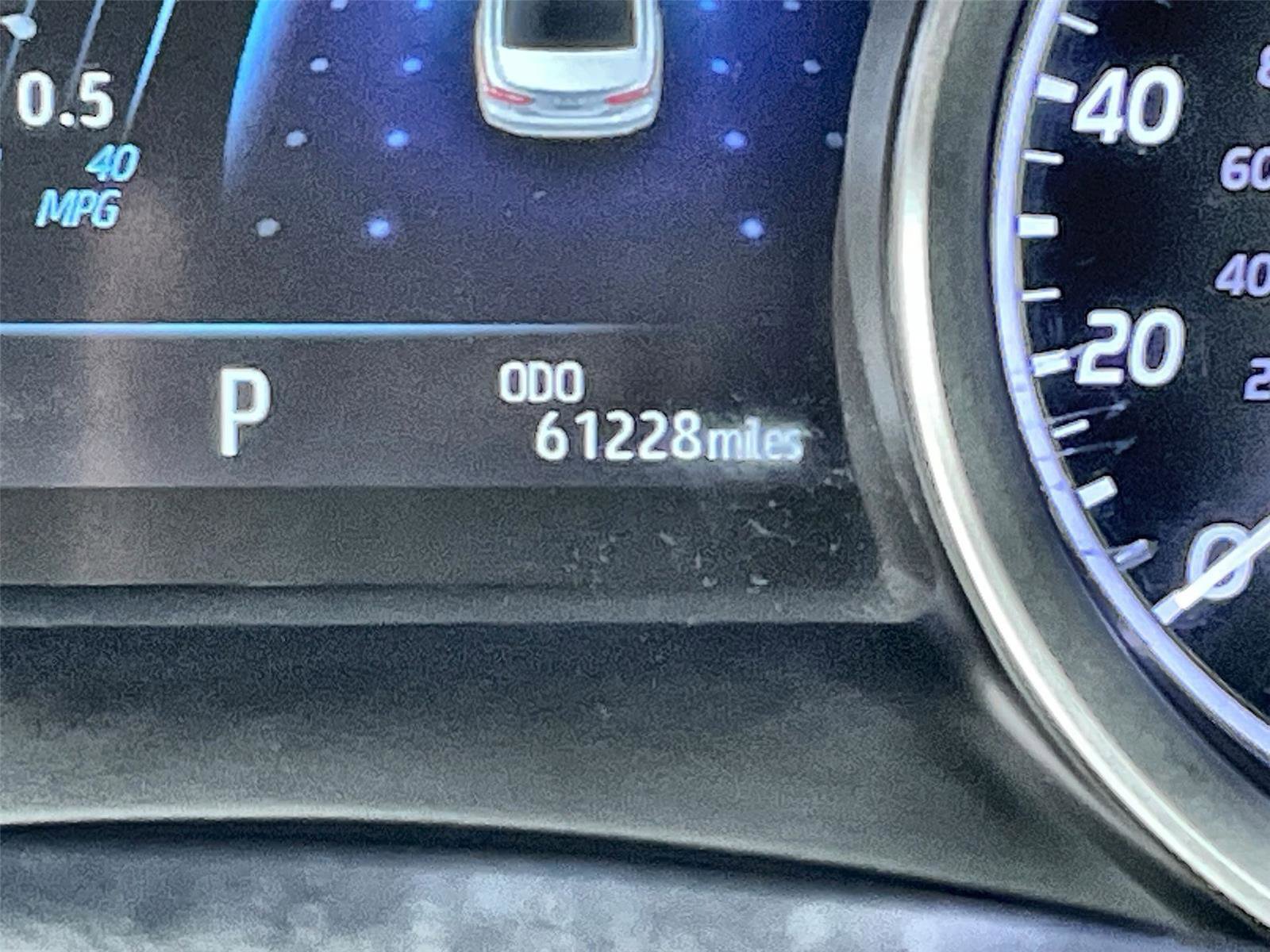 Used 2022 Toyota Camry XLE w/ Carpet Mat Package (TMS) image 21