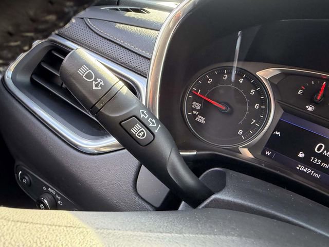 Used 2020 Chevrolet Equinox Premier image 25