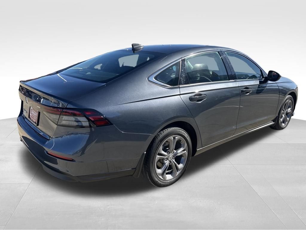 Certified 2024 Honda Accord EX image 5