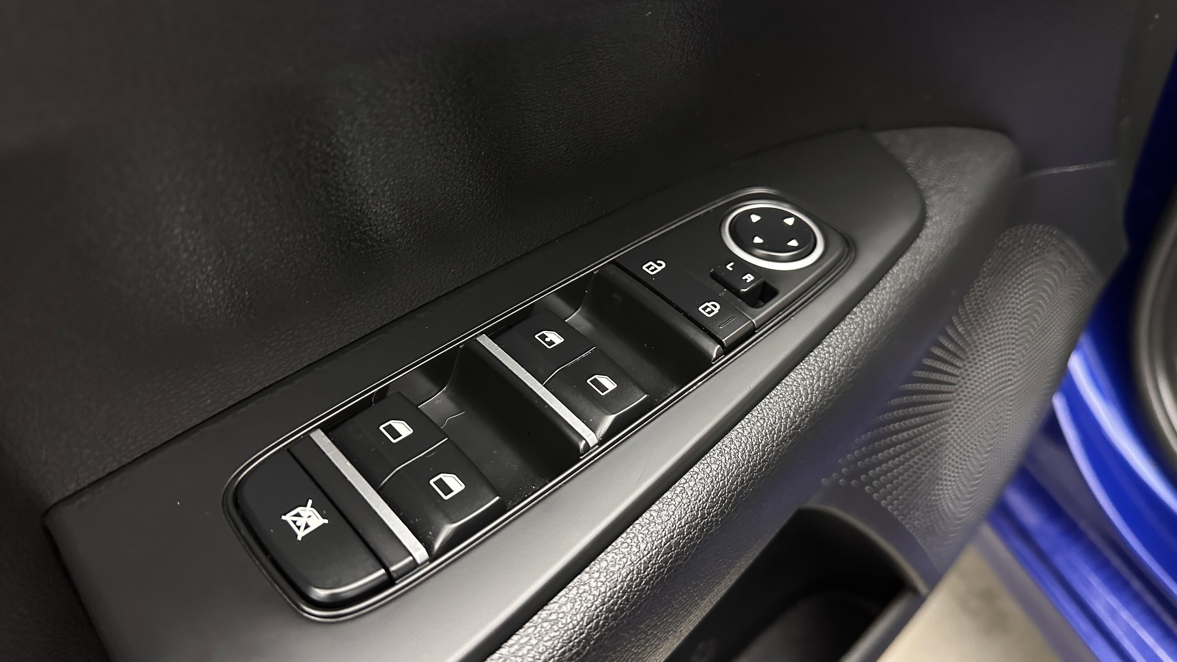Used 2023 Kia Forte LXS FWD image 11