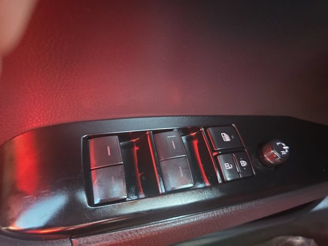 Used 2025 Toyota Camry LE FWD image 27