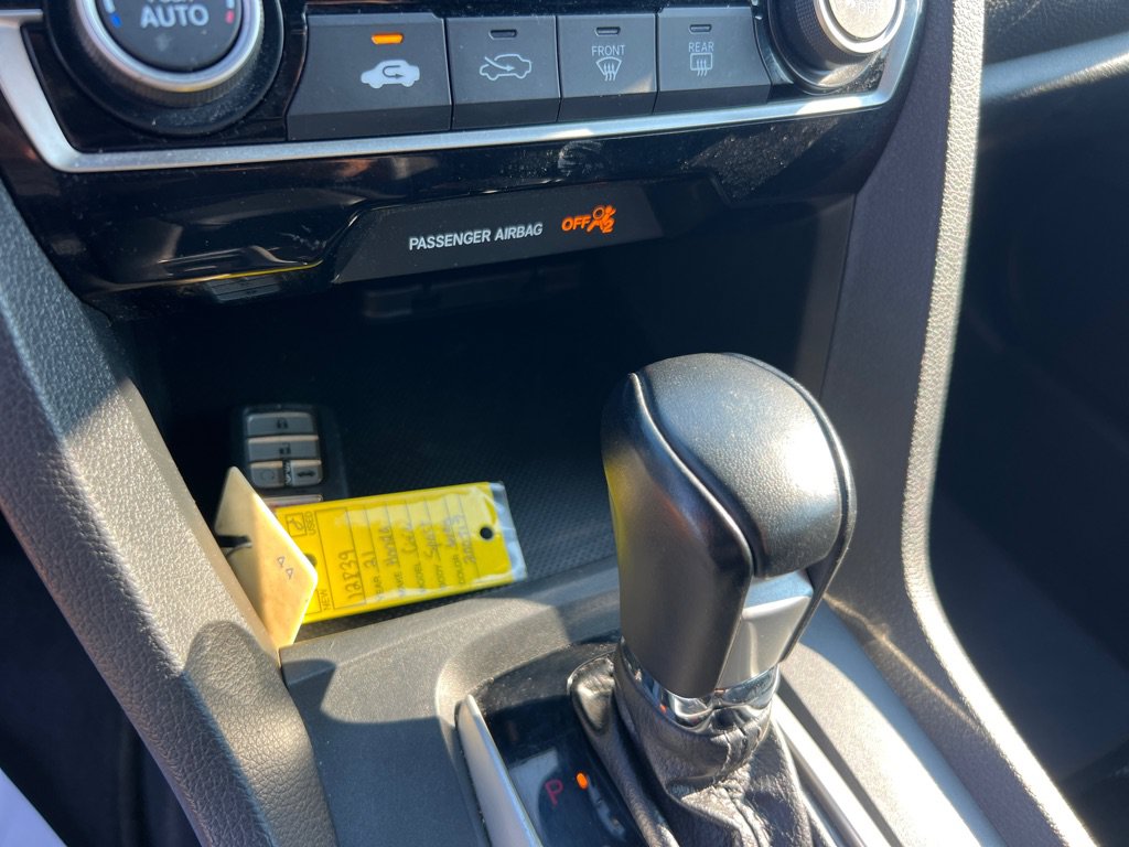 Used 2021 Honda Civic Sport image 29
