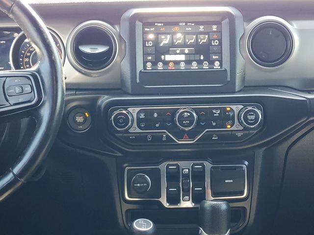 Used 2021 Jeep Wrangler Unlimited Sport AWD/4WD image 33