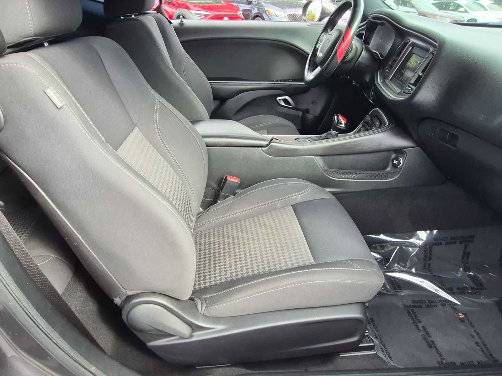 Used 2019 Dodge Challenger SXT w/ Blacktop Package AWD/4WD image 20