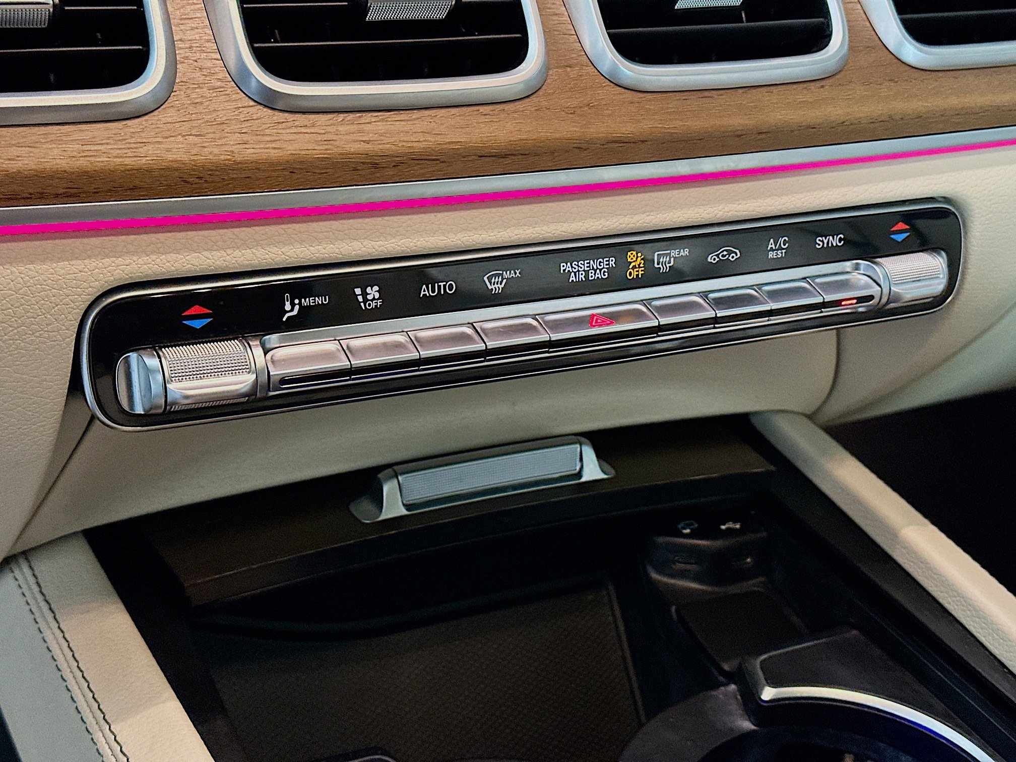 Used 2022 Mercedes-Benz GLE 350 4MATIC image 24