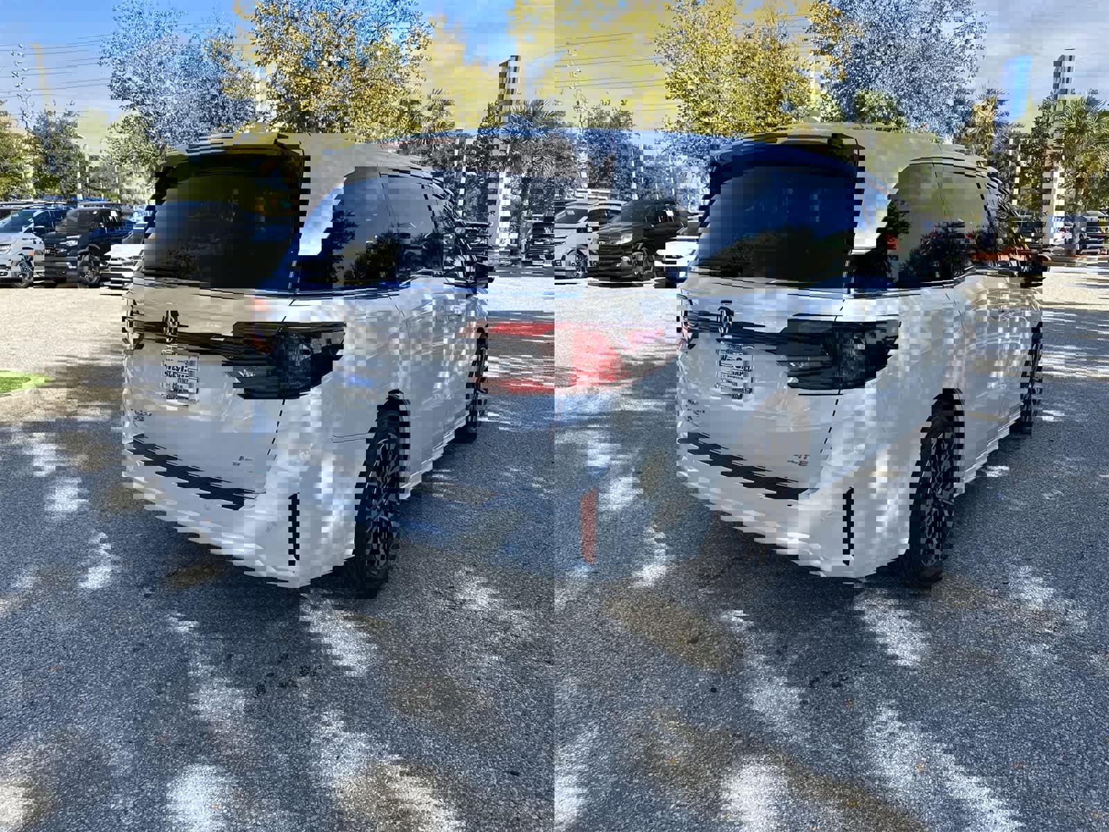 New 2026 Honda Odyssey Elite image 6