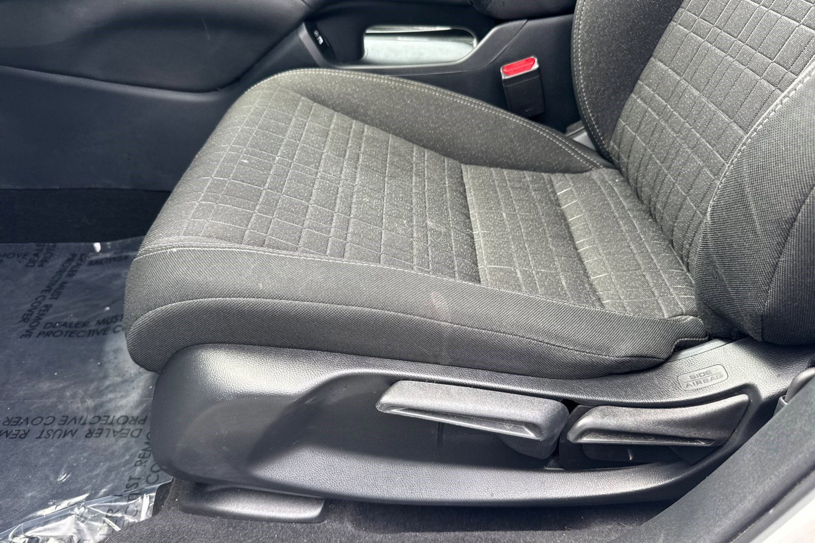 Used 2023 Honda HR-V LX image 14