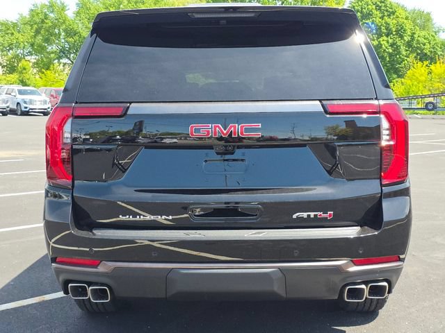 New 2026 GMC Yukon XL AT4 Ultimate w/ LPO, Floor Liner Package AWD/4WD image 16