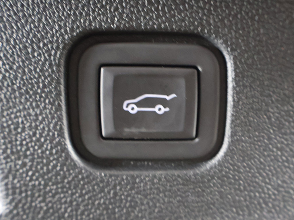 Used 2024 Chevrolet Blazer EV LT AWD/4WD image 49