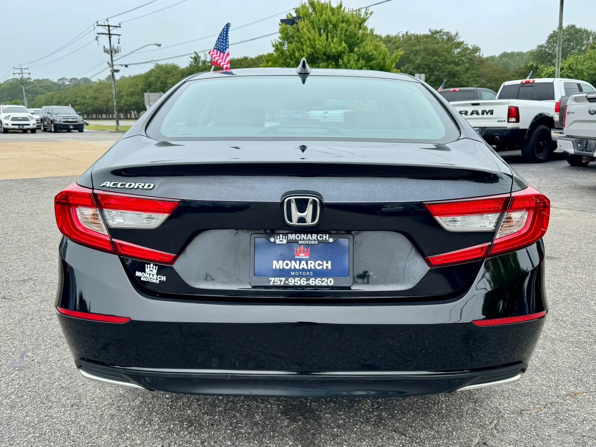 Used 2019 Honda Accord LX image 4