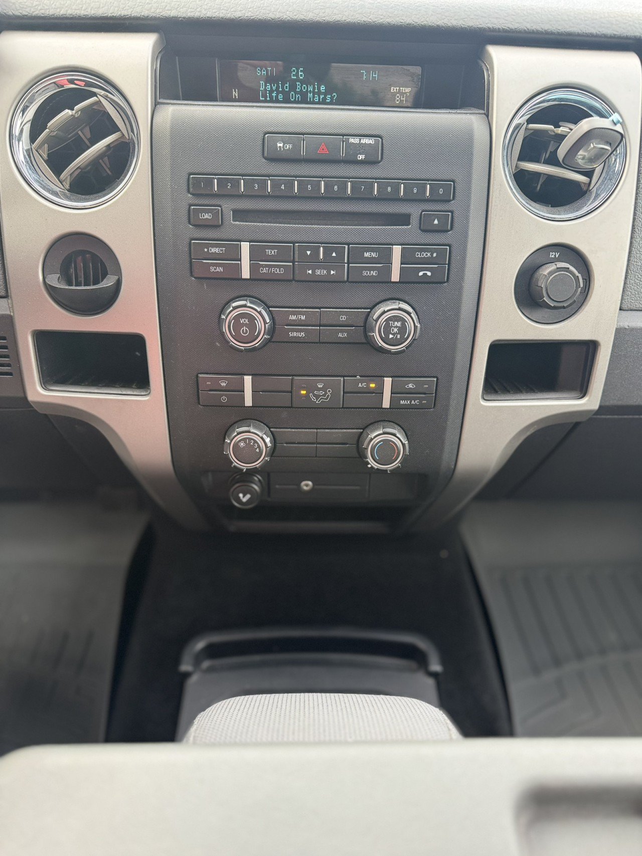 Used 2011 Ford F150 XLT w/ XLT Chrome Pkg RWD image 11