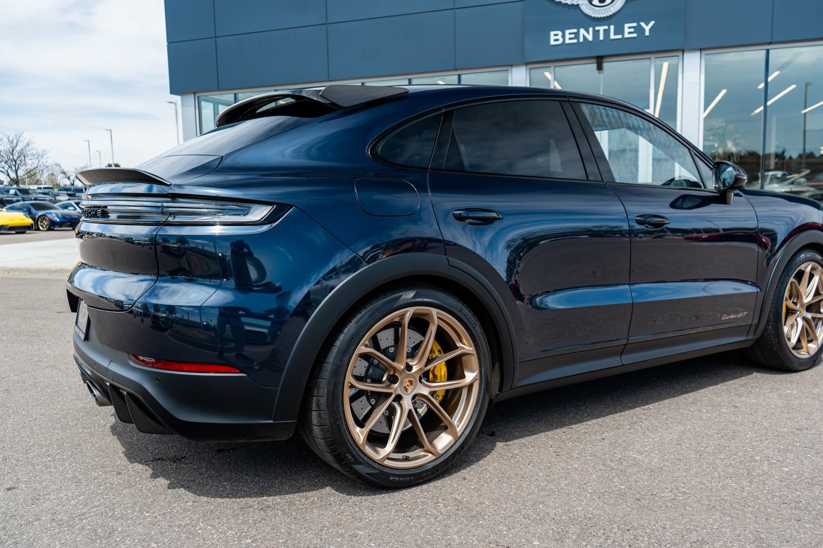 Used 2024 Porsche Cayenne Turbo GT AWD/4WD image 13