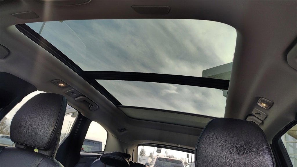 Certified 2023 Volvo XC60 B5 Plus w/ Climate Package image 26