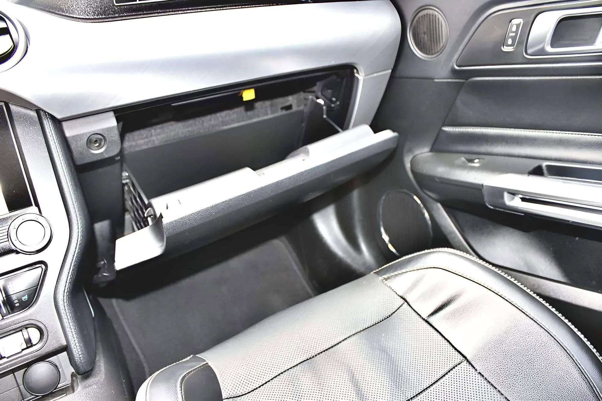 Used 2020 Ford Mustang GT Premium image 20