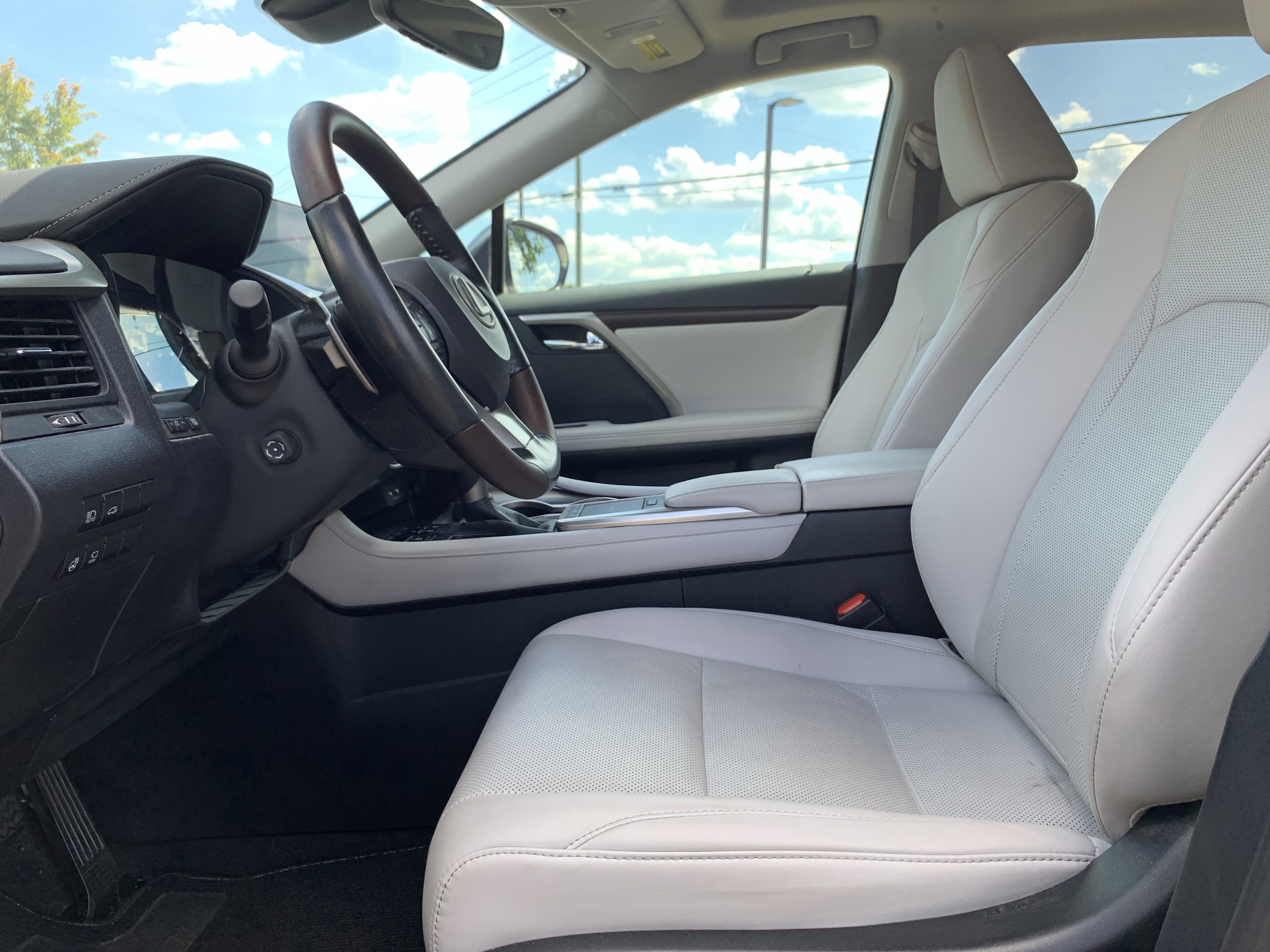 Used 2021 Lexus RX 350 FWD w/ Premium Package image 16