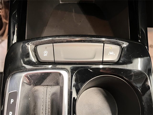 Certified 2025 Chevrolet Trax LT image 25