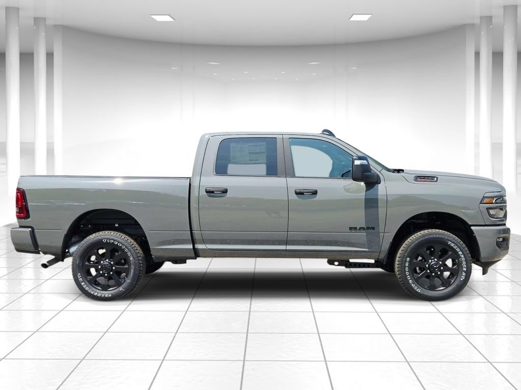 New 2026 RAM 2500 Big Horn AWD/4WD image 2