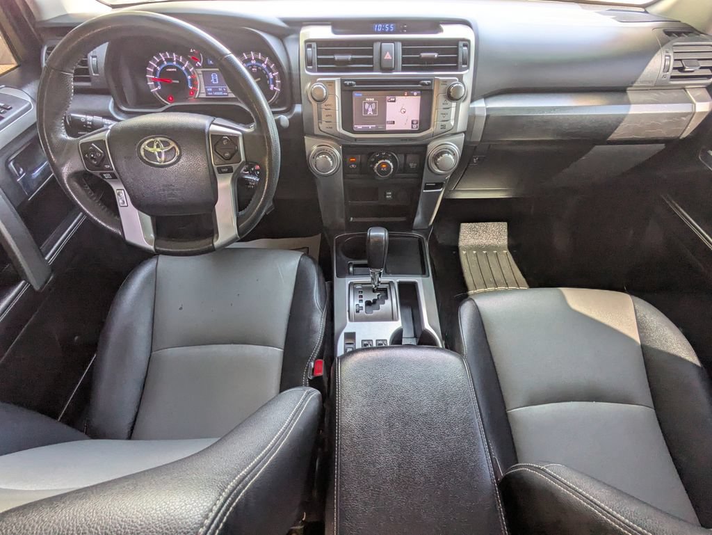 Used 2017 Toyota 4Runner SR5 Premium RWD image 13