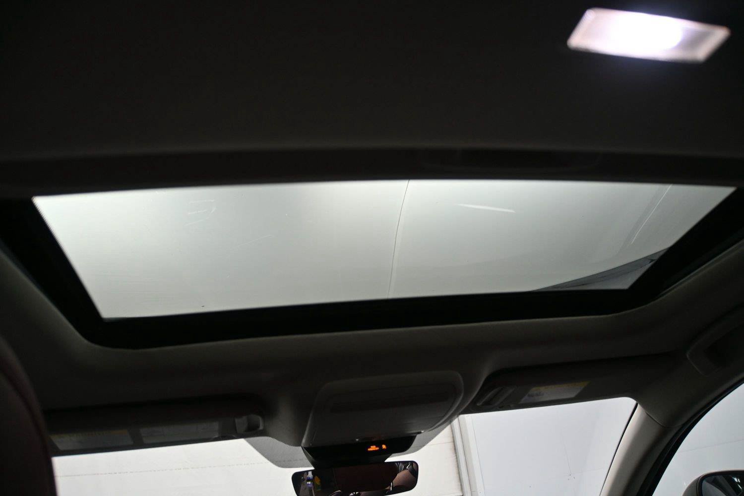 Used 2023 MAZDA CX-30 AWD 2.5 S w/ Preferred Package image 18