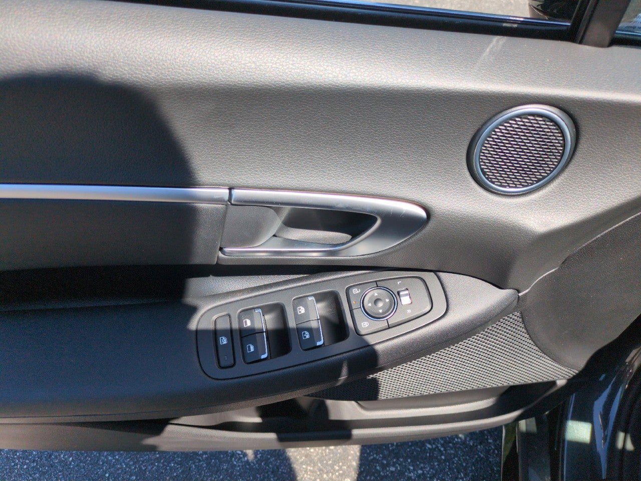 New 2026 Hyundai Sonata SEL FWD image 12