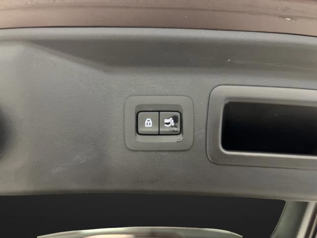 Used 2024 MAZDA CX-90 Plug-In Hybrid w/ Premium Plus image 15