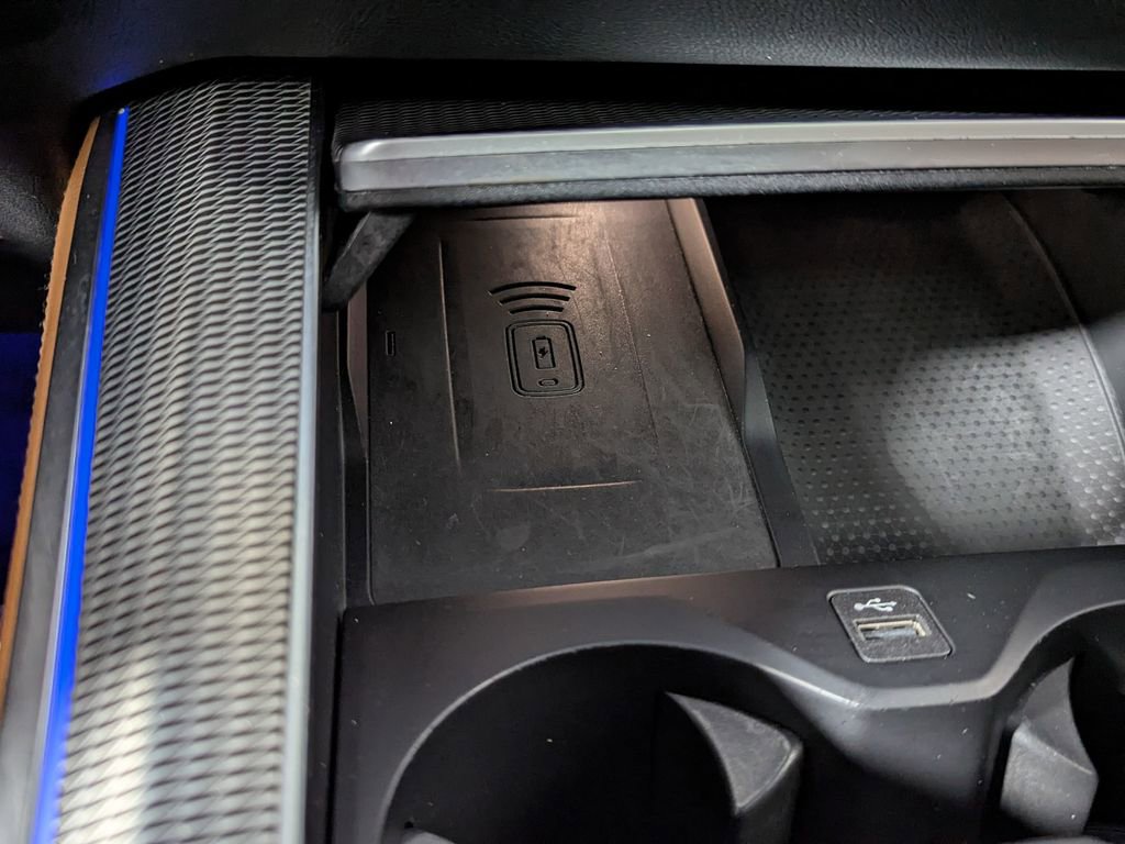 Used 2019 BMW X5 xDrive50i w/ M Sport Package image 25