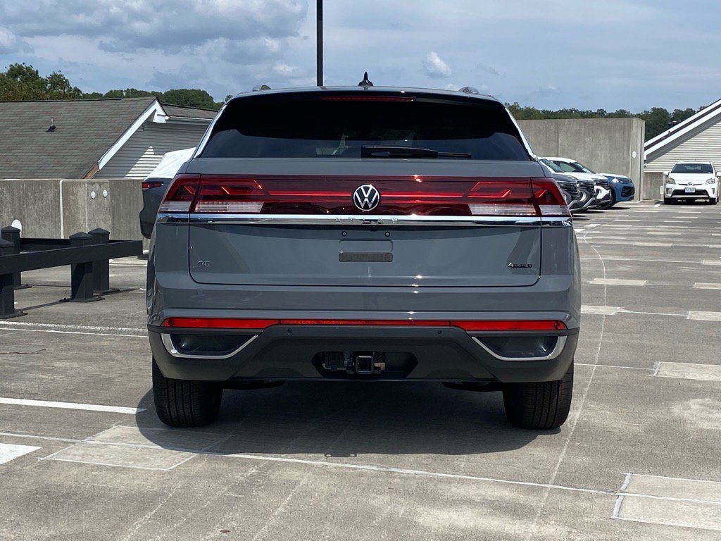 New 2026 Volkswagen Atlas Cross Sport SE image 4