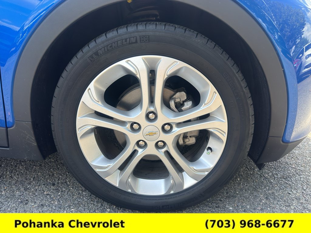 Used 2020 Chevrolet Bolt LT FWD image 31