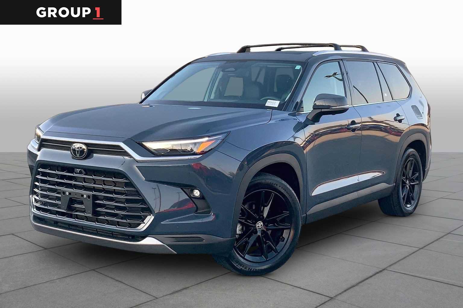 Used 2024 Toyota Grand Highlander AWD image 1