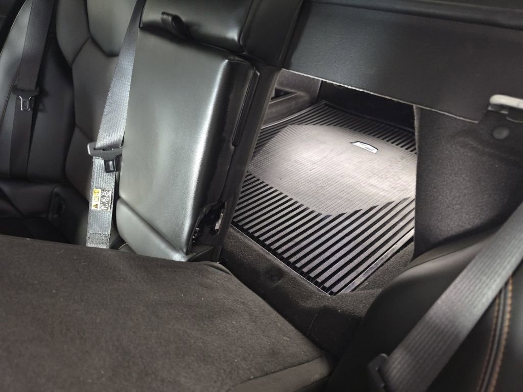 Used 2021 Cadillac CT4 V w/ Technology Package image 34