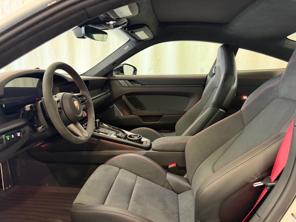 New 2026 Porsche 911 Carrera 4 GTS AWD/4WD image 5