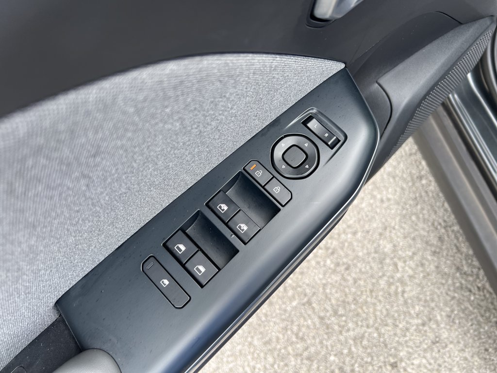 Certified 2025 Kia K4 EX FWD image 11