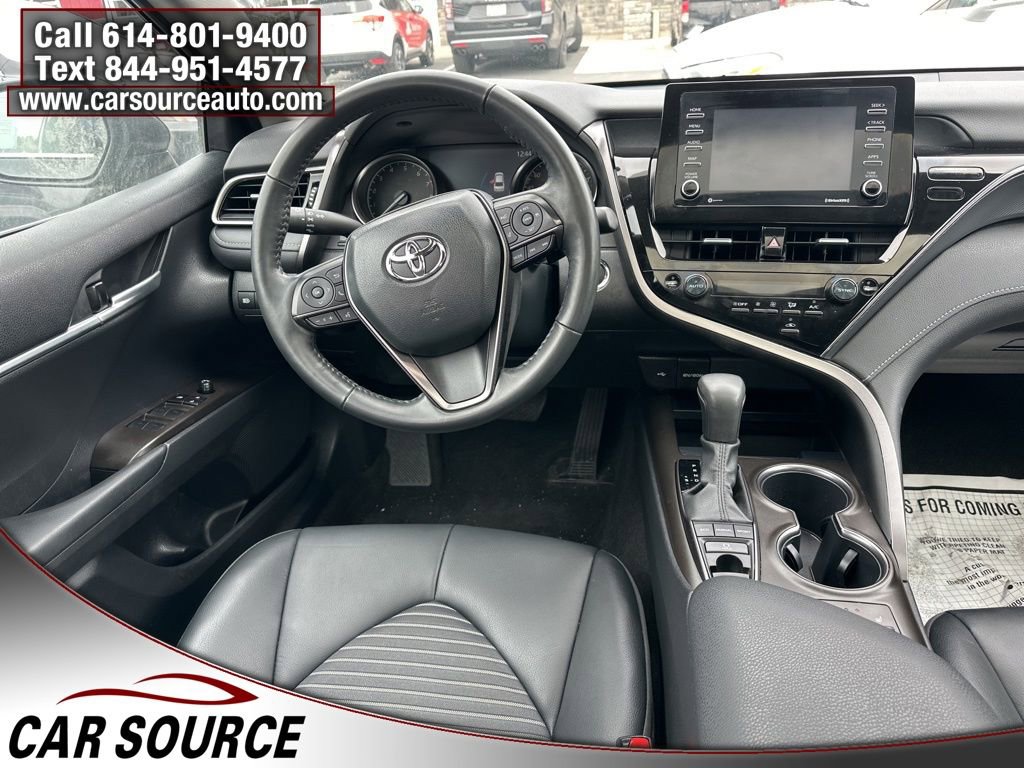 Used 2023 Toyota Camry SE w/ Cold Weather Package image 14