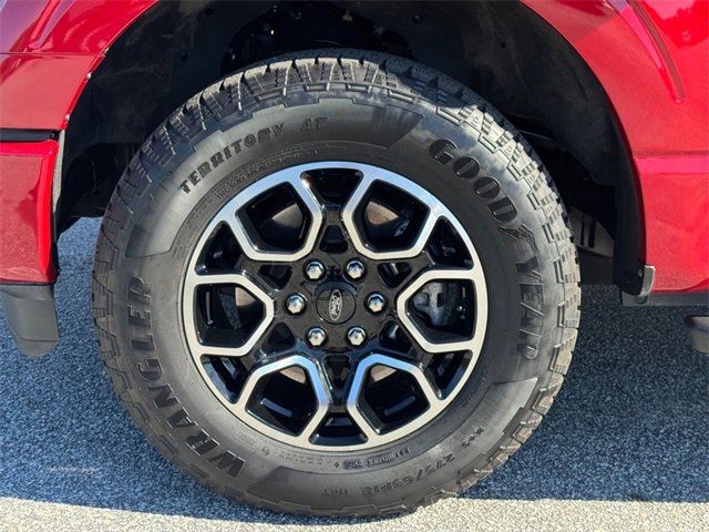 Used 2022 Ford F150 XLT w/ Equipment Group 302A High image 9